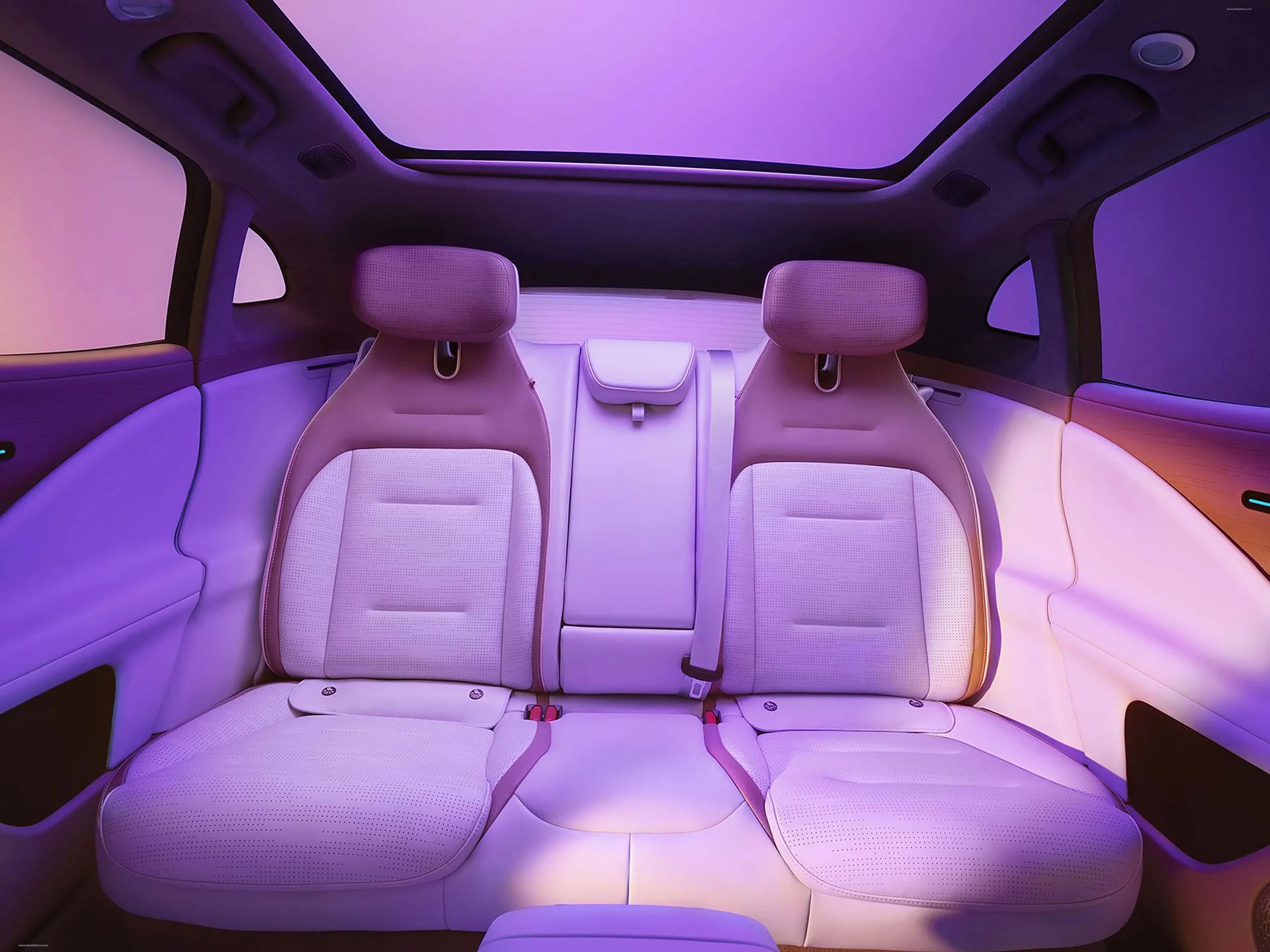 Avatr 07 rear cabin